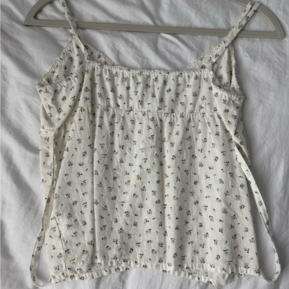 Brandy Melville Cream Floral Camisole - Picture 2 of 2